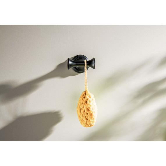 Двойной крючок Aquatek Классик AQ4502MB, цвет чёрный матовый - фото 4