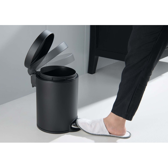 Ведро для мусора с педалью Aquatek  AQ4991MB, цвет чёрный матовый - фото 3