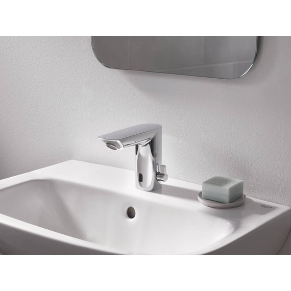 Смеситель для раковины электронный Grohe Bau Cosmopolitan E 36451000 - фото 9