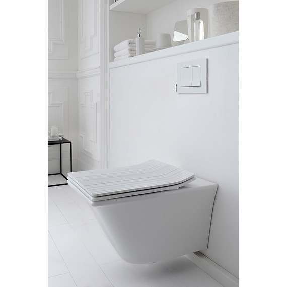 Унитаз подвесной безободковый Jacob Delafon Grands Boulevards EDW102-00 - фото 2